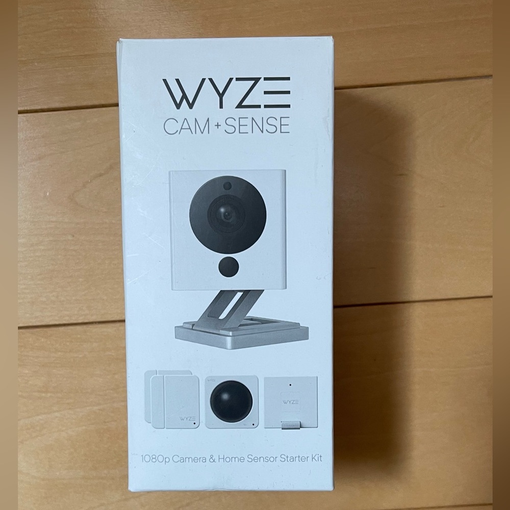 Wyze Cam V2 1080P Indoor Smart Home Camera with Wyze Sense Starter Kit